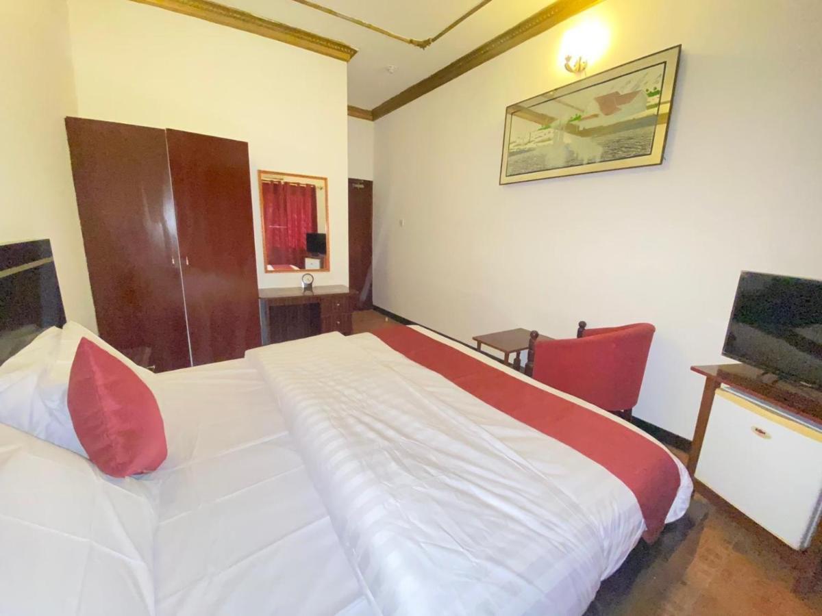Bab Al Bahrain Hotel Манама Екстер'єр фото