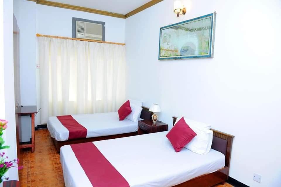 Bab Al Bahrain Hotel Манама Екстер'єр фото