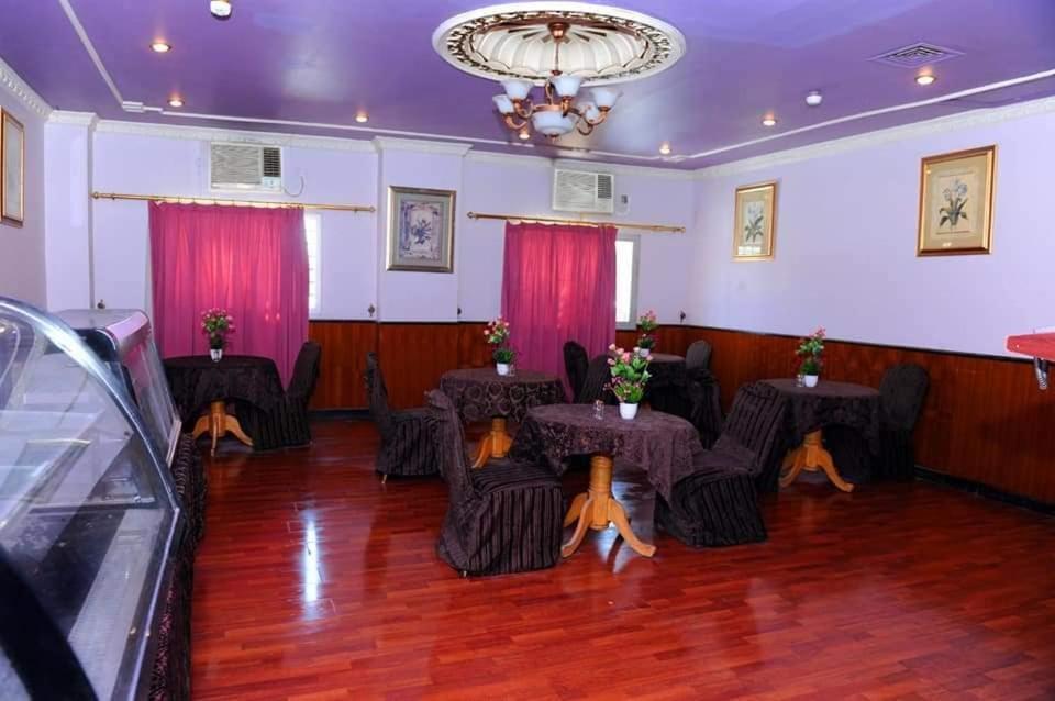 Bab Al Bahrain Hotel Манама Екстер'єр фото